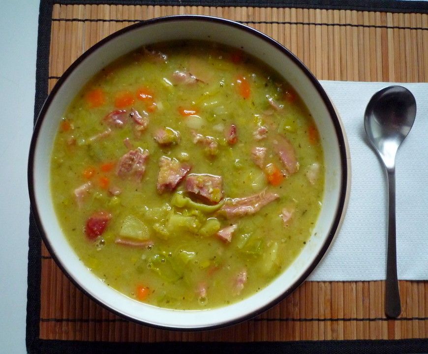 Суп гороховый свиной. Erbsensuppe. Erbsensuppe приготовить. Erbsensuppe в мореплавании. Гороховый суп PNG.