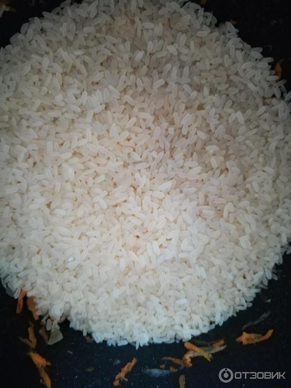 Пропаренный рис в чем разница. Рис круглый непропаренный. Рис непропаренный непропаренный рис. Рис басмати непропаренный. Рис калтирик.