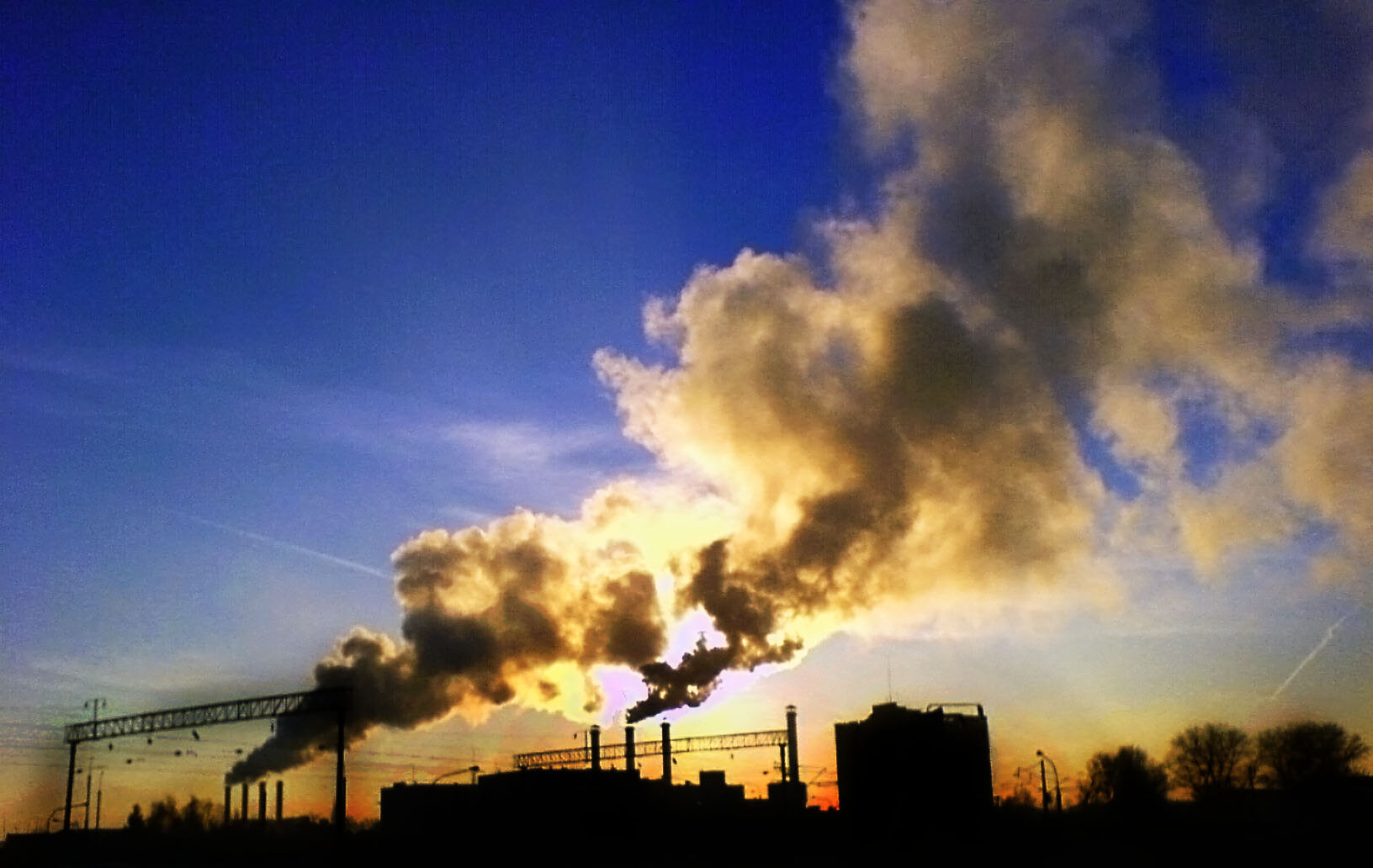 Экологическое состояние воздуха. Загрязнение воздуха в Рязани. Загрязненность атмосферы г. Рязани. Выбросы заводов в атмосферу. Промышленное загрязнение атмосферного воздуха.