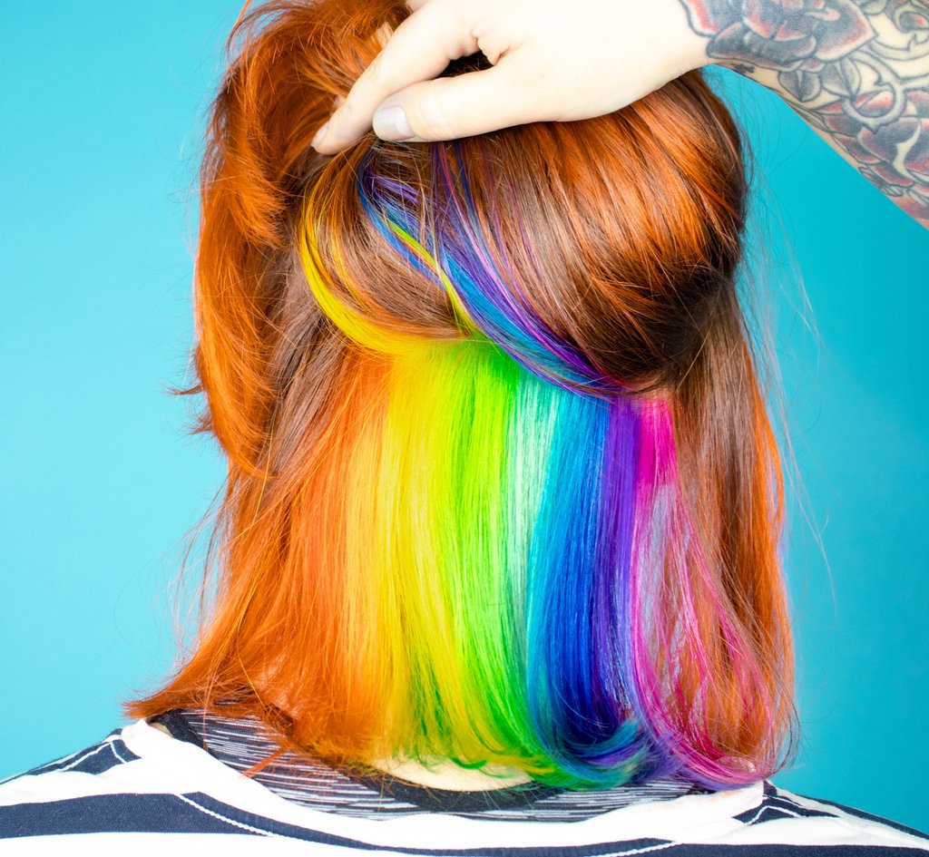 Как можно покрасить волосы в разные цвета и чем